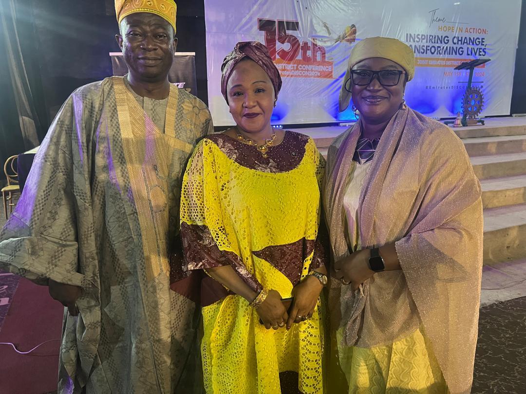 Rotary_d9125's tweet photo. ROTARY INTERNATIONAL CONVENTION SINGAPORE 2024

MEMORIES 

Pix 1:- Past District Governor Ayo Oyedokun,  District Governor Sagab Sani Ahmed and Spouse of Past District Governor Ayo Oyedokun,  Rotarian Moji

Pix 2:-  Past District Governor Ayo Oyedokun,  Spouse of District Gover https://t.co/9qoHQKZoV6