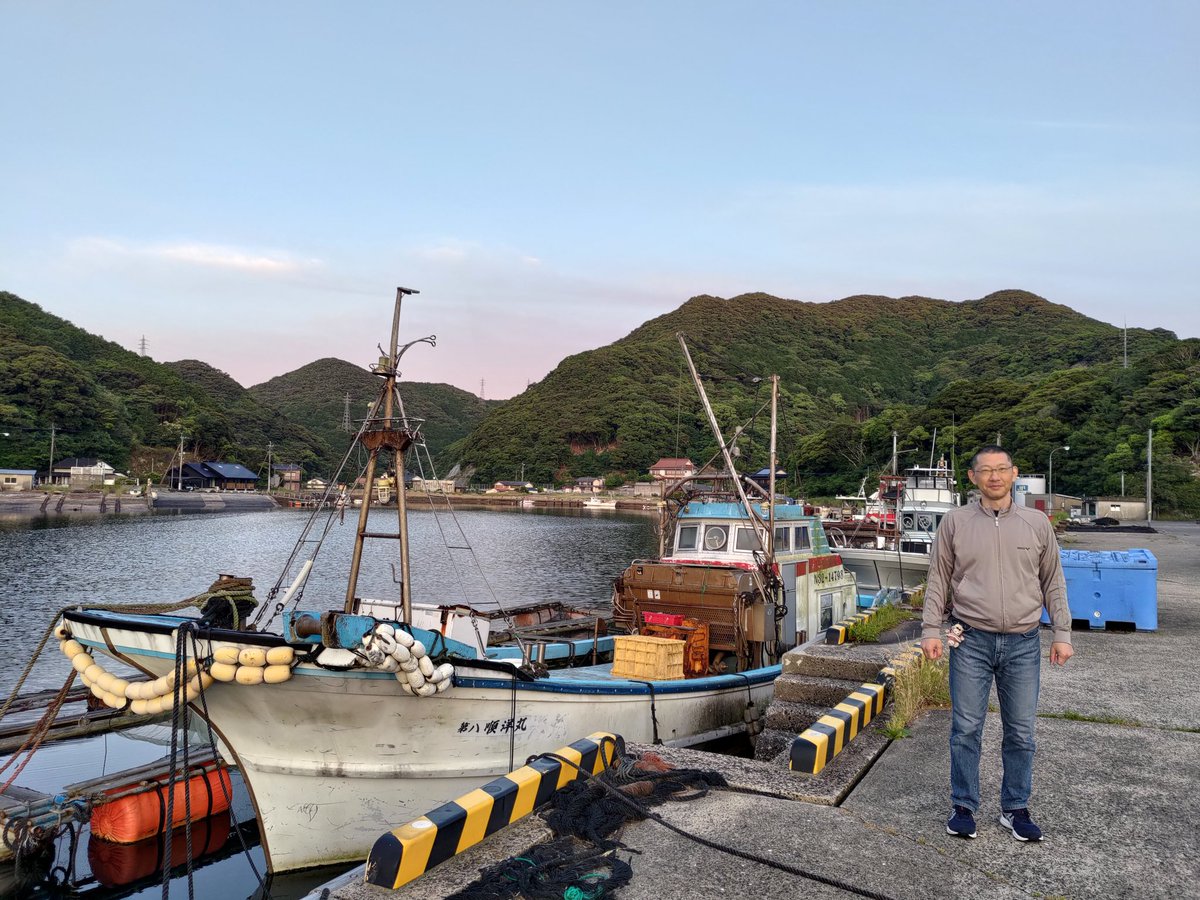 五島旅行３日目
若松島～日島～中通島とドライブしました
五島列島は日本と大陸との交易の経由地となっていたのですが、この石塔の石はその時に関西などから持ち込まれたものだそうです
潜伏(隠れ)キリシタンも有名ですが、五島には多くの歴史があるようです