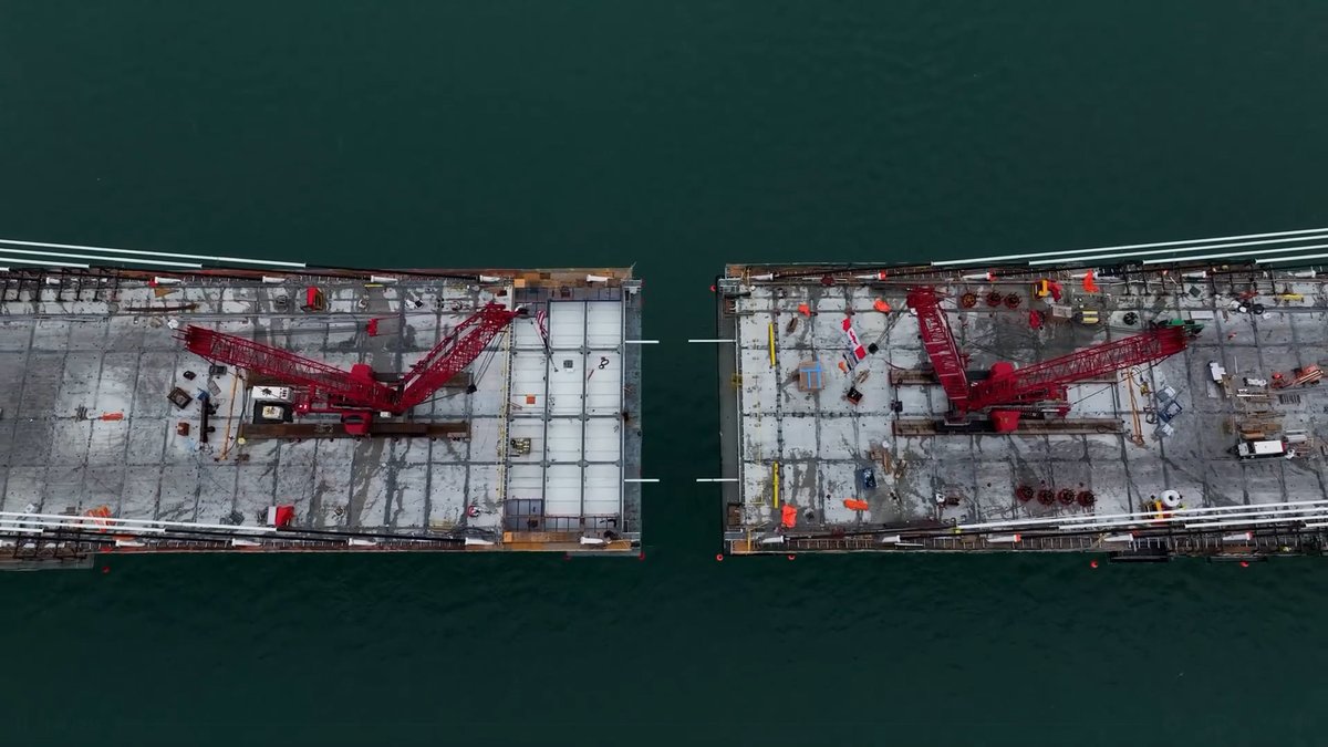 ShowMeDetroit's tweet image. Some dramatic scenes from Andrew Dean as the Gordie Howe International Bridge  takes nears completion.
-------------------------------------
showmedetroittours.com
313-444-2120 Daily  |  8am - 7pm
info@showmedetroit.com