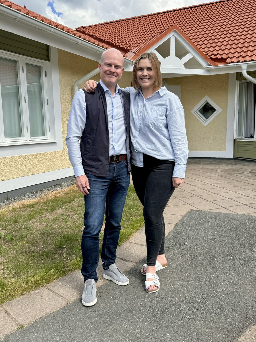 LansenOmsorg's tweet photo. Lansen Omsorg har förvärvat majoriteten i Alexo Omsorg i Eksjö. Alexo kompletterar Lansens erbjudande både geografiskt och innehållsmässigt. Välkomna in i Lansen-familjen ❤️ https://t.co/9rIgr0J4Os