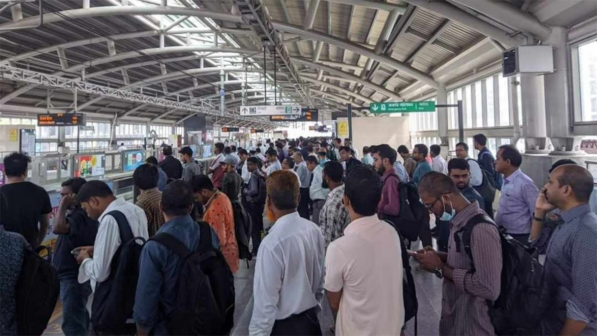 দিনের শুরুতে বন্ধ ছিল মেট্রোরেল, হেডওয়ের সময় বৃদ্ধি