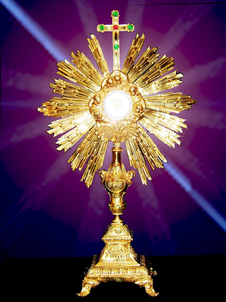 Tres Jueves hay en el año que relucen más que el Sol: Jueves Santo, Corpus Cristi y el día de la Ascensión.

FELIZ DIA DEL CORPUS CHRISTI