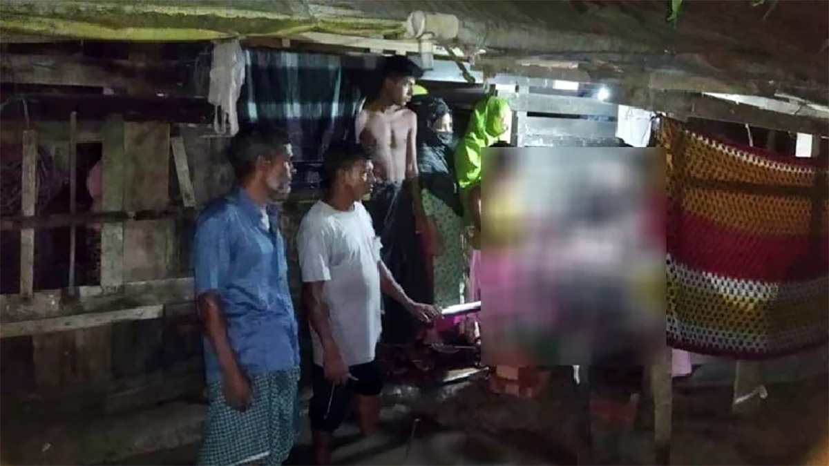 ঝড়ের রাতে মায়ের মৃত্যু, দুই দিন ঝুলিয়ে রেখে দাফন হলো পানিতে