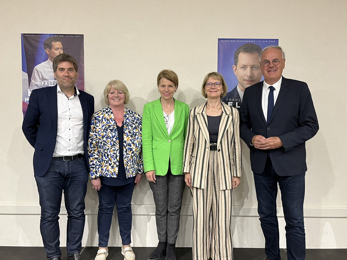 🙏 @VeroLouwagie et Agnès Laigre, colistière #AvecBellamy pour leur accueil à L’Aigle (61) @lesRepublicains @LesCentristes_ #Normandie : échanges nourris avec les citoyens sur les enjeux #Europeennes2024 @fxbellamy