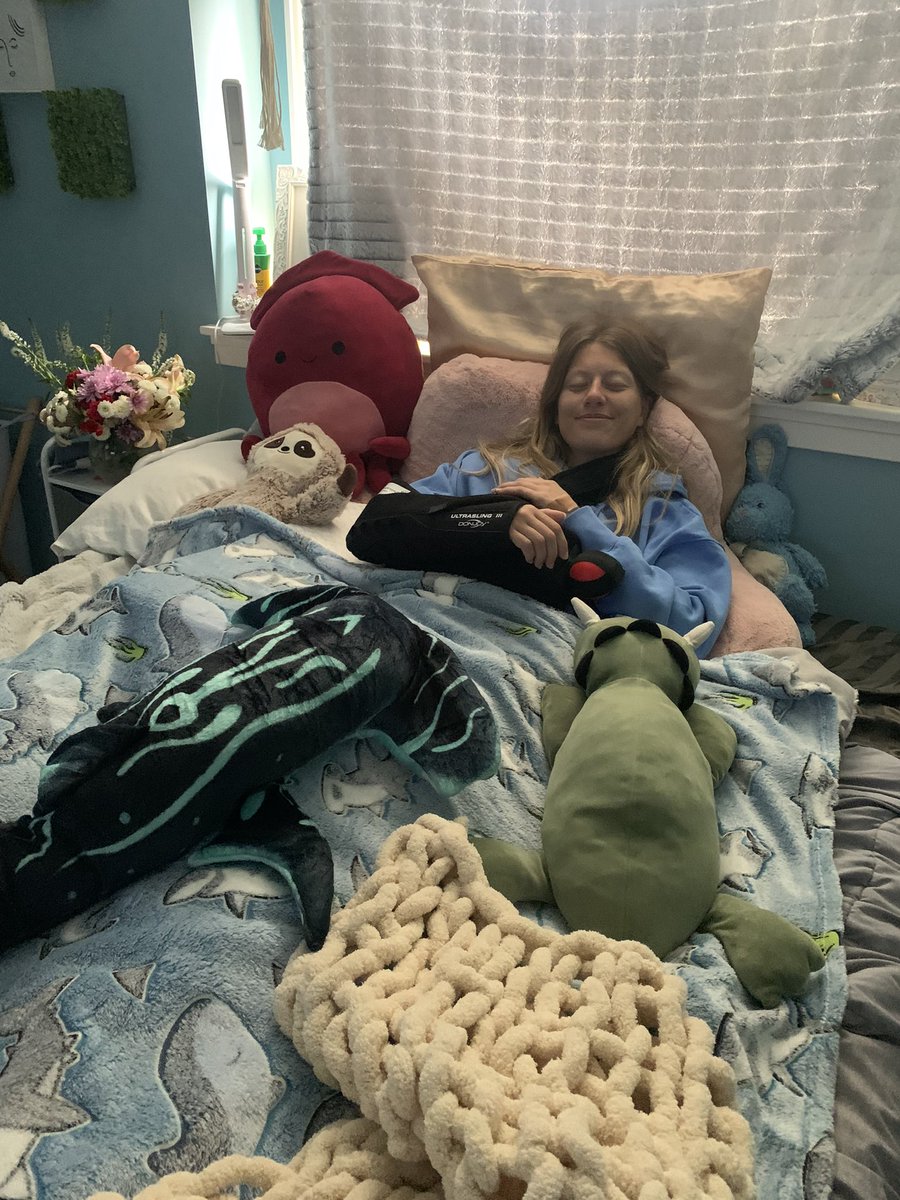 Savannah Collins (@savannah_c2004) on Twitter photo Surgery was a great success all thanks to <a href="/iamDrHamilton/">Kendall Hamilton, MD</a>. He’s done my ACL surgery and now my labrum in my R shoulder… he is the best surgeon there is! Thank you, Dr.Hamilton! Let recovery begin❤️🩹 #Softball #Juco #LMC #LakeMichiganCollege #SophmoreYear #4 Surgery was a great success all thanks to <a href="/iamDrHamilton/">Kendall Hamilton, MD</a>. He’s done my ACL surgery and now my labrum in my R shoulder… he is the best surgeon there is! Thank you, Dr.Hamilton! Let recovery begin❤️🩹 #Softball #Juco #LMC #LakeMichiganCollege #SophmoreYear #4