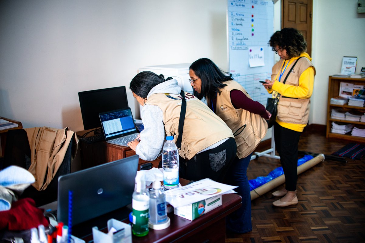 EisaMadagascar's tweet photo. 29 mai 2024, élections législatives à Madagascar 

L'EISA et l'ONG CID lancent un dispositif électoral "soft" avec 19 journalistes dans 19 régions. Objectif : recueillir des données essentielles pour évaluer et analyser l'environnement politique et sécuritaire du jour J. https://t.co/O3hi4W3GY0