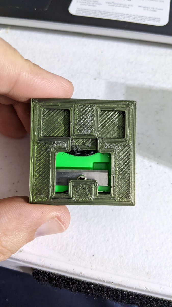 3DFidgets's tweet image. I'll have #3dprinted @Minecraft pencil sharpeners for sale this weekend at Thortonfest! Come by table 90 for flexible @NinjaTek3D #fidgets and other household magnets