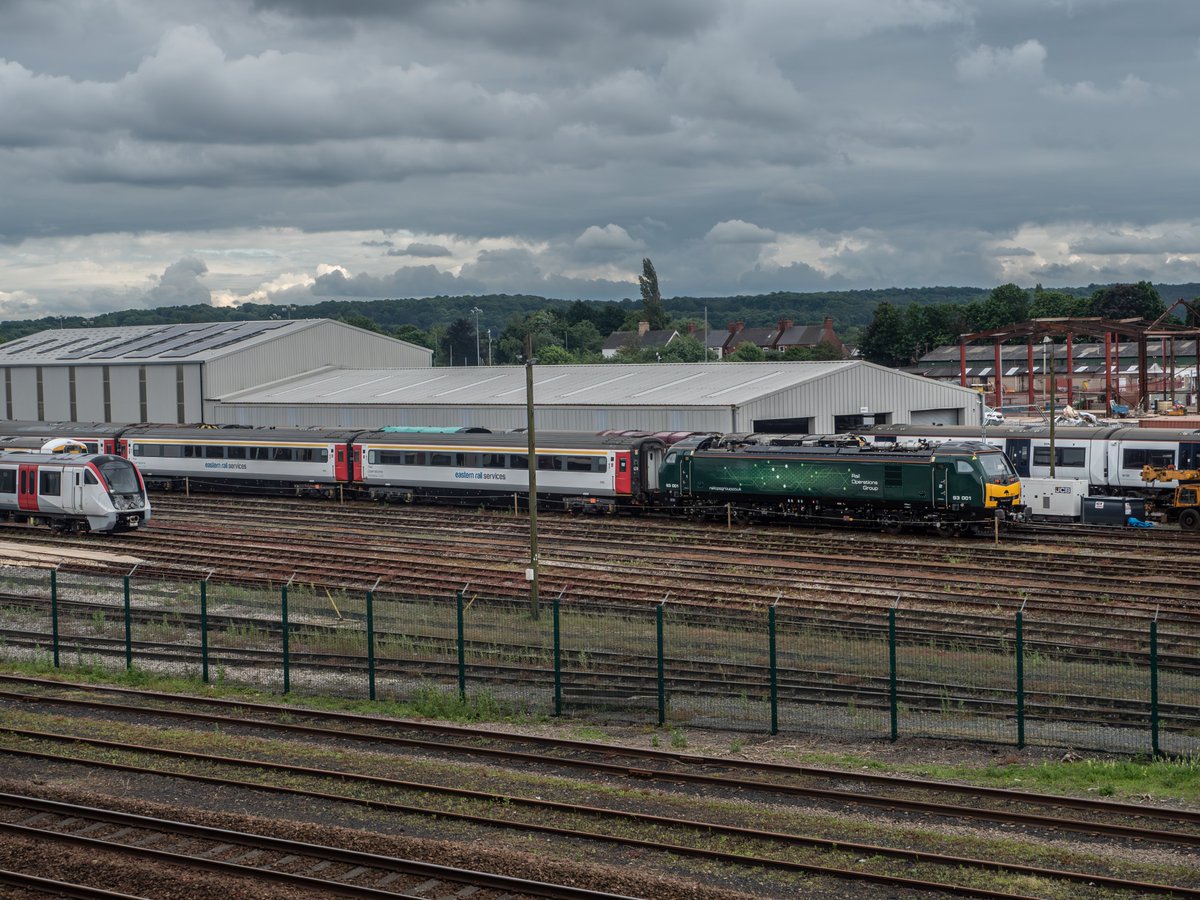 93001 left in position to work 5Q25 loaded test run on Thursday 30/05/24 Worksop 29/05/24