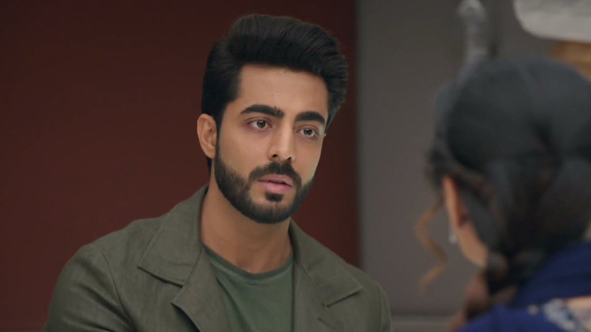 Finally this cute dumboo said I love You #Jhanak Now i am curious, how he's gonna ditch his family to go to Kashmir like he ditched them on his birthday 🤭🤭  i am super excited after watching Rishi sir. I just love watching him onscreen.