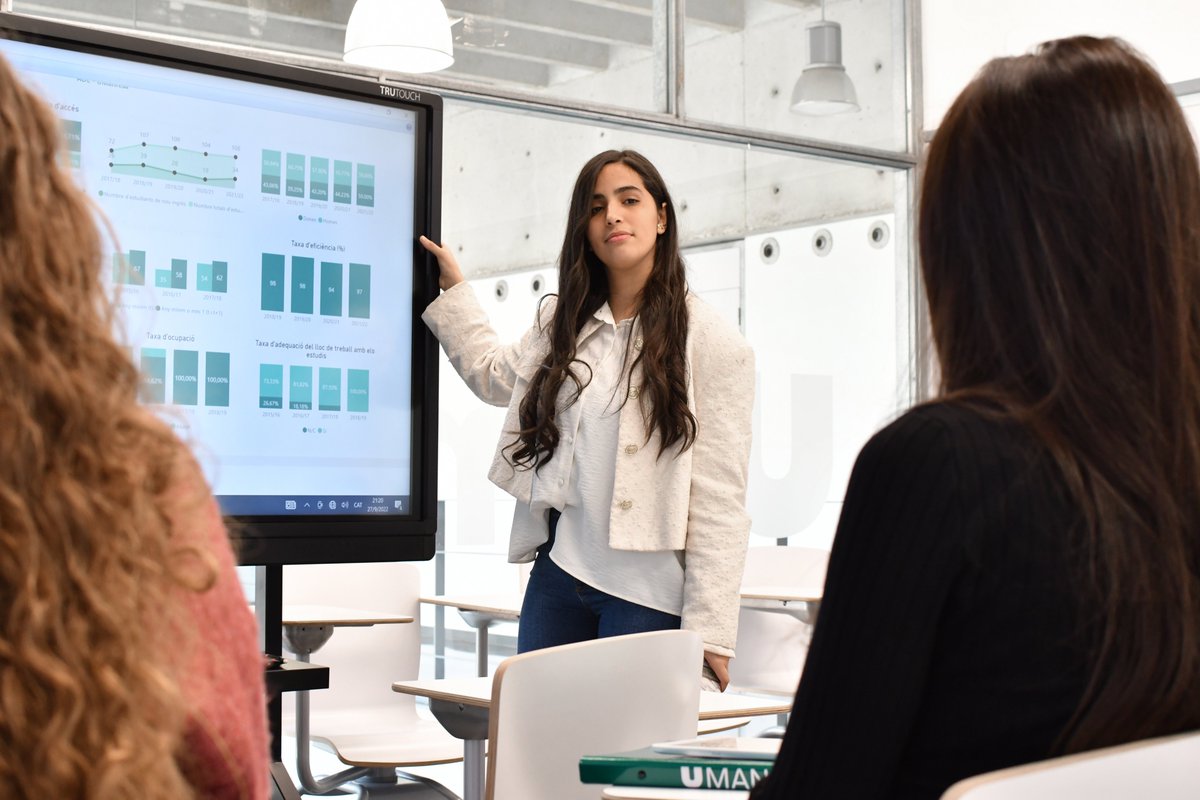 UMANRESA ALS MITJANS | A <a href="/espaimediacat/">espai.mèdia</a> dediquen aquest reportatge a la implantació del segon curs del nou Grau en Gestió de la Societat d'UManresa

espai.media/noticies/novet…

#UManresa #societatdigital #queestudiar #transformaciodigital