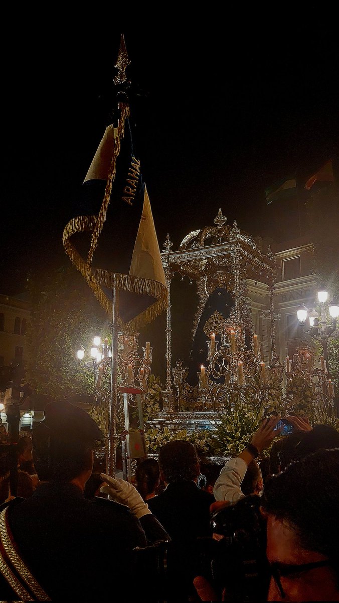 Madre y maestra @AM_SMMagdalena que locura de banda 😘💙
@HdadHiniesta
#corpusChristiSevilla24
#siempreHiniesta 
#laHiniestaEresTu
#gloriasdesevilla24