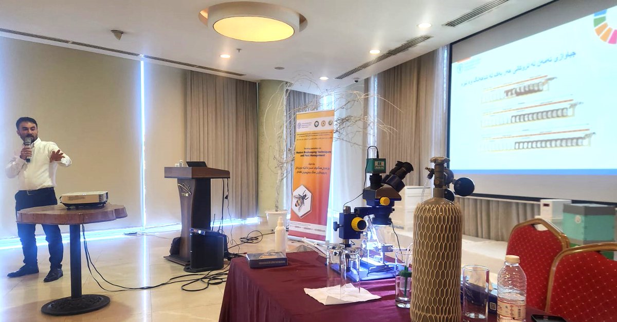 On DAY 3 of the workshop, participants were introduced to the artificial insemination device for queen bees, the impact of pesticides, and pest control methods. 🐝📚