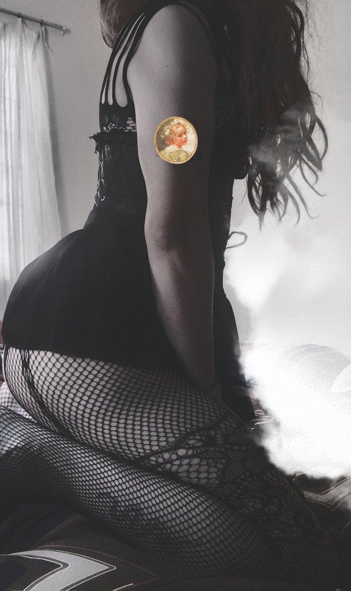 Favelaa09's tweet photo. ¿Se te antoja? 🙈💗

@EncuentroGayMty #gay #LGBT #trans #Femboy #sex #sexy https://t.co/tF30chXdyJ