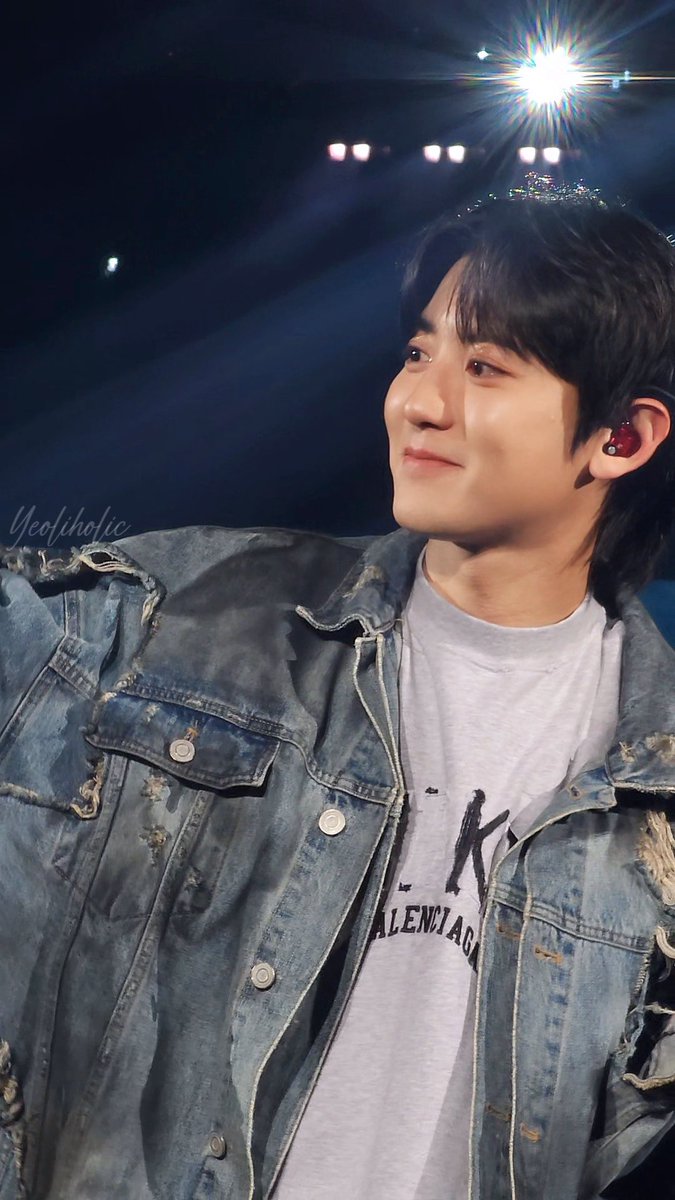 cyhourly's tweet photo. 엑소 박찬열  #CHANYEOL #찬열 https://t.co/a1tmoBGugr