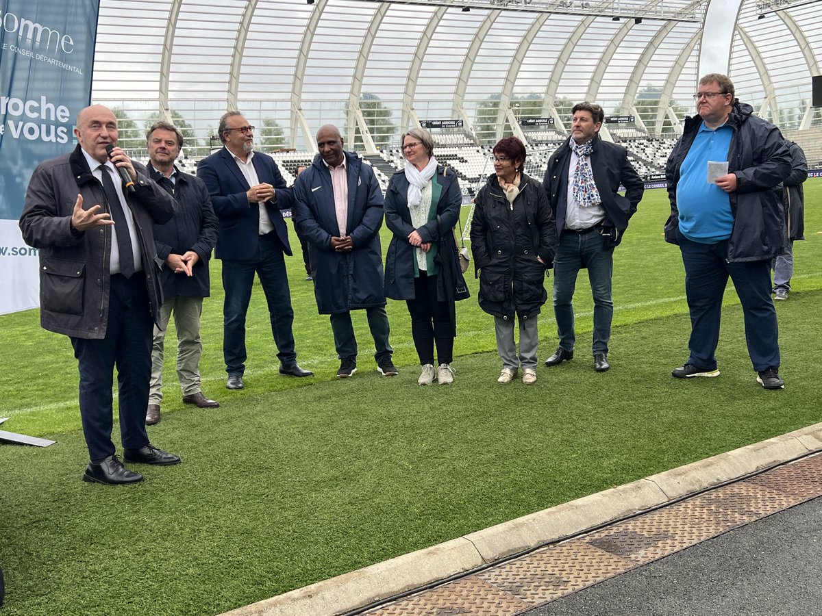 [#Sport] Belle réussite pour le 2e tournoi des jeunes ! ⚽

🏅 Hier, une centaine de jeunes de l’Aide sociale à l’enfance (#ASE) du #Département ont foulé la pelouse du stade de la Licorne pour disputer ce #tournoi dans une ambiance festive et sportive

👉 somme.fr/services/enfan…