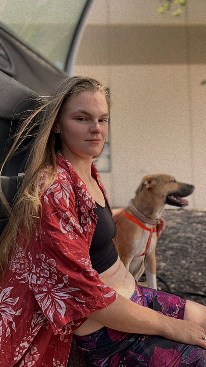 Mistydreams01's tweet photo. Just a girl and her puppy🐶#puppy #justagirl #fypシ゚ #foryoupageviralシ゚ #onlyfansbabe #Contentcreaters https://t.co/xefISwRtzv