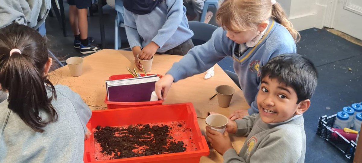 ARKConway's tweet image. In our Summer 2 wonder day, Year 1 were exploring their new topic of plants in Science. One of the activities was to plant their individual plants following instructions they had written themselves previously.
