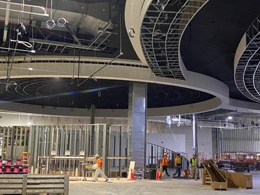 MidAmCarpenters's tweet image. MACRC Carpenters with RG Construction are displaying master-class craftsmanship at the Wind Creek Casino in Homewood, IL. This casino hit the jackpot when they hired Union Carpenters!
#UnionProud #macrc 

📸: Brendan Hanley #Local272