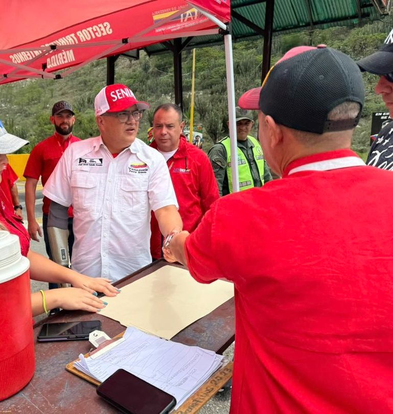 SENIAT_Oficial's tweet photo. ℹ️🗞️ EsNoticia: SUPERINTENDENTE NACIONAL ADUANERO Y TRIBUTARIO VERIFICA PAIM LAS GONZÁLEZ EN MÉRIDA

📲 Para ampliar esta información ingresa a nuestro portal web ➡️ https://t.co/JblMe7W60Z
#SENIATPotenciaLaEconomía https://t.co/HYPEDRTeDn