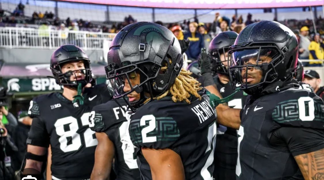 dachosenoneobi's tweet photo. AGTG after a great conversation with Defensive Coach @DLCoachLegi I’m extremely blessed to announce that I’ve  received my 5th D1 offer from Michigan State University
@CoachJoeVC @ColeMoore1991 @CoachJeanSG @Pall_DlineCoach https://t.co/XMTNut4SWy