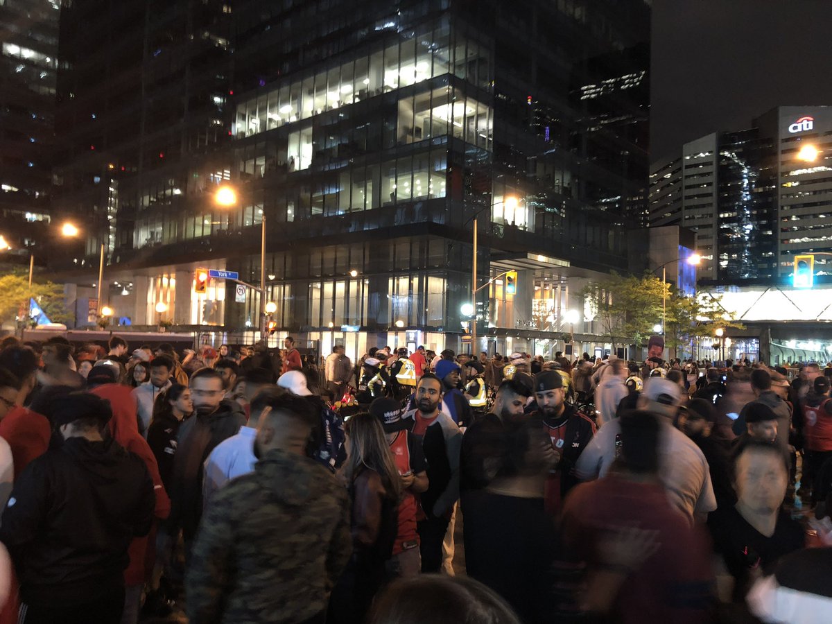 Lucasdirocco's tweet photo. Happy 5-Year Anniversary, Raptors Twitter! π¦β€οΈπ
A moment / season that we will never forget! #WeTheChamps #WeTheNorth https://t.co/YelrcgwyCg