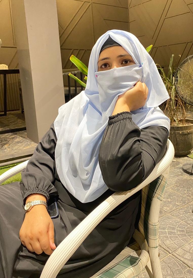 Amina_Malik601's tweet image. یہ نہیں دیکھتے کتنی ہے ر یاضت کس کی 
لوگ آسان سمجھ لیتے ہیں آسانی کو!

#DevelopingBetterLifestyle 
#mentalhealthsupport 
#therapywithamina 
#connectwithamina 
#TherapistsConnect 
#professionaldevelopment 
#clinicalpsychologist