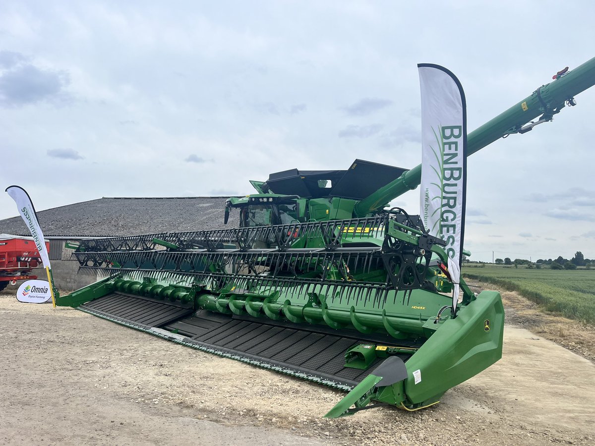 Paul Moss tweet media