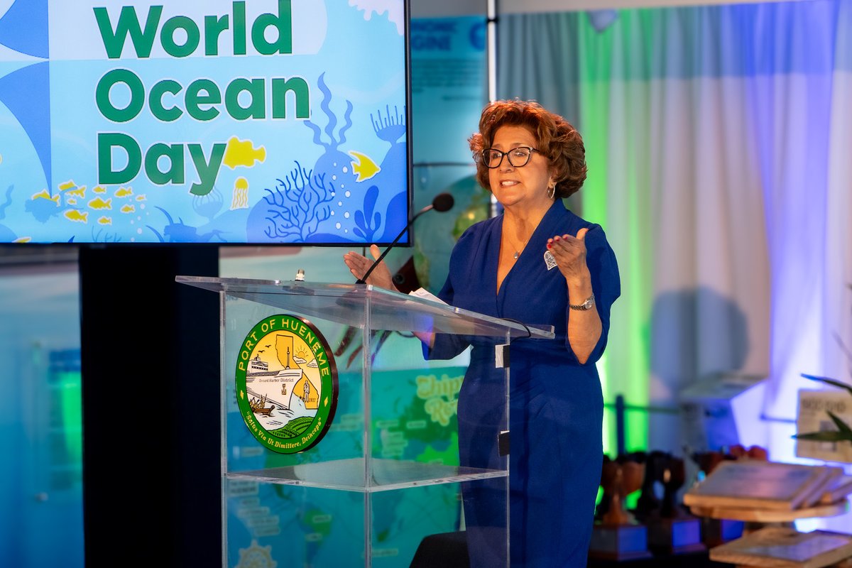 portofhueneme's tweet photo. Port of Hueneme aims to make operations zero emissions by 2030! The Port of Hueneme/Oxnard Harbor District made the historic announcement at its World Oceans Day event on June 11. 

#committedtocommunity #committedtoenvironment #portofhueneme https://t.co/j9vRbjnlcA
