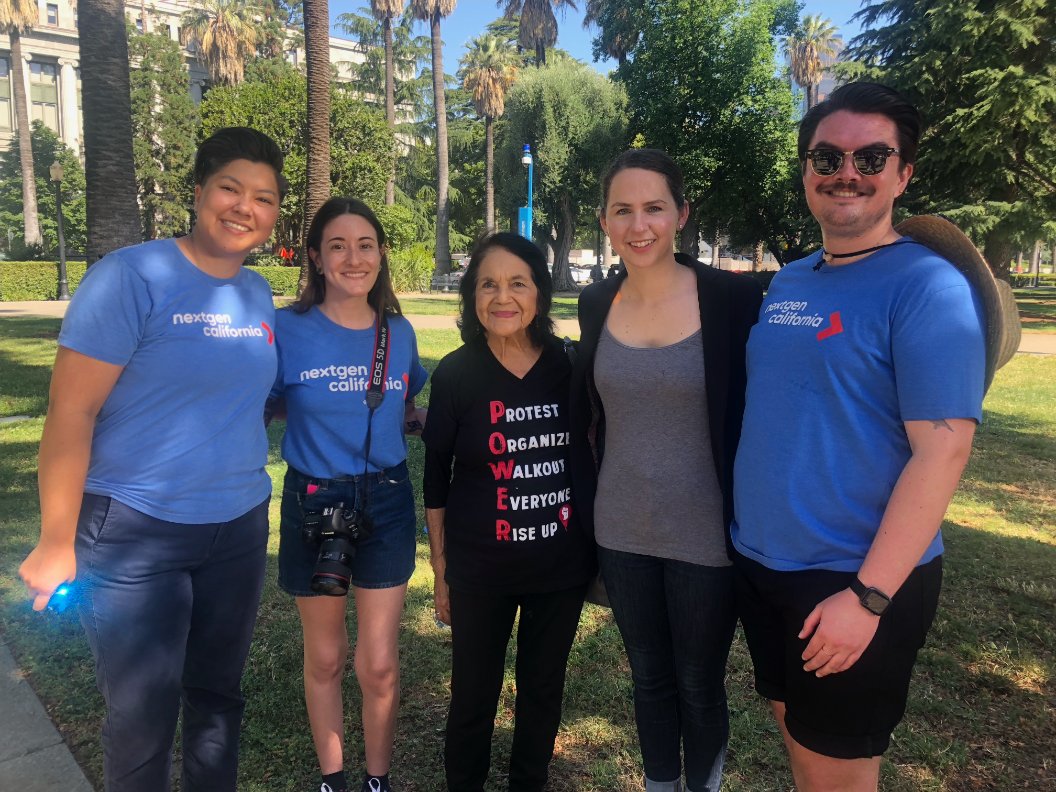 NextGen_Policy's tweet photo. What a turnout! π Thank you to everyone who joined us at the State Capitol on Wed 6/12 as we rallied to show support for #SB299 & Secure Automatic Voter Registration #SAVR in CA! π³οΈπ All eyes are on #CALeg to #PassSB299 & help CAβs most vulnerable reclaim their democracy. https://t.co/Hy1EsoDWVI