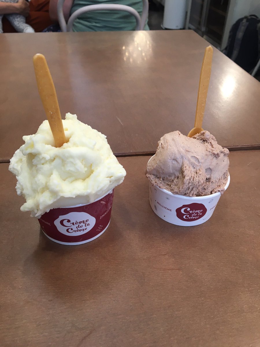 pecousek's tweet photo. Dnes s @Puppy_Cute14 v #Praze na nejlepší zmrzlině. 🍦😋🤍 Děkuju, že jsem tě mohla poznat osobně. Jsi úžasný člověk. ♥️ Krásné odpoledne jsme měly. 😊💚 https://t.co/SxeJ1XicPg