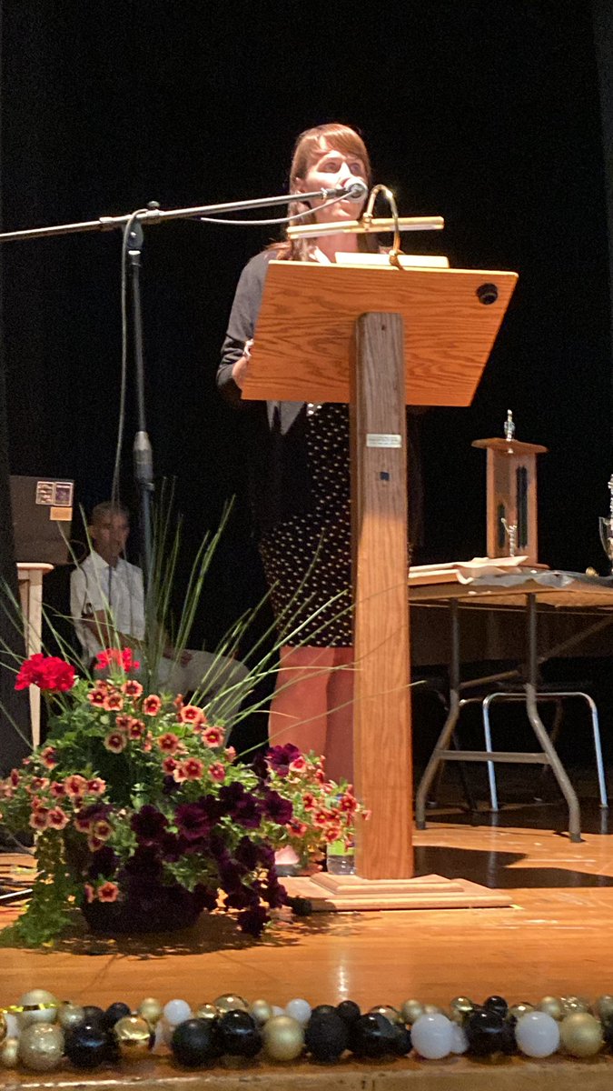 Let the festivities begin at the Annual <a href="/LaSalle_LDSB/">La Salle Secondary</a> !! 💛🖤