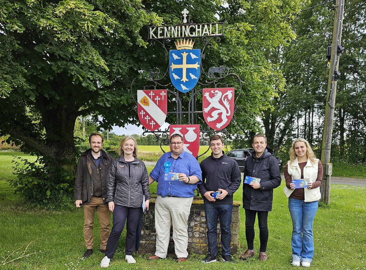 Liz Truss tweet media