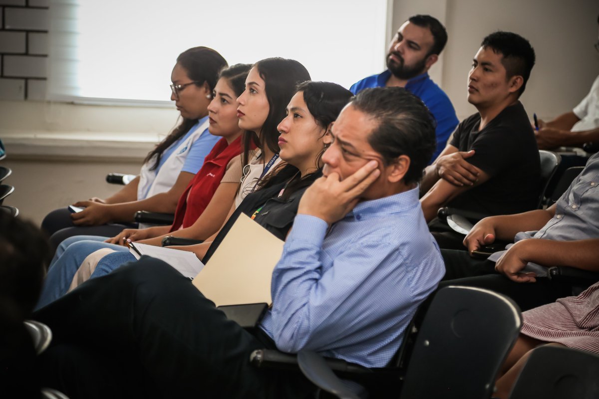 Ifor_tab's tweet photo. Participó el Director General del IFORTAB,  Dr. Rubén Carrillo Pérez, en el foro “Coexistencia pacífica y la integración laboral de las personas con necesidades de protección internacional”, organizado por ACNUR México, en las instalaciones de la DAMR de la UJAT en Tenosique. https://t.co/A1HdwCA9g4