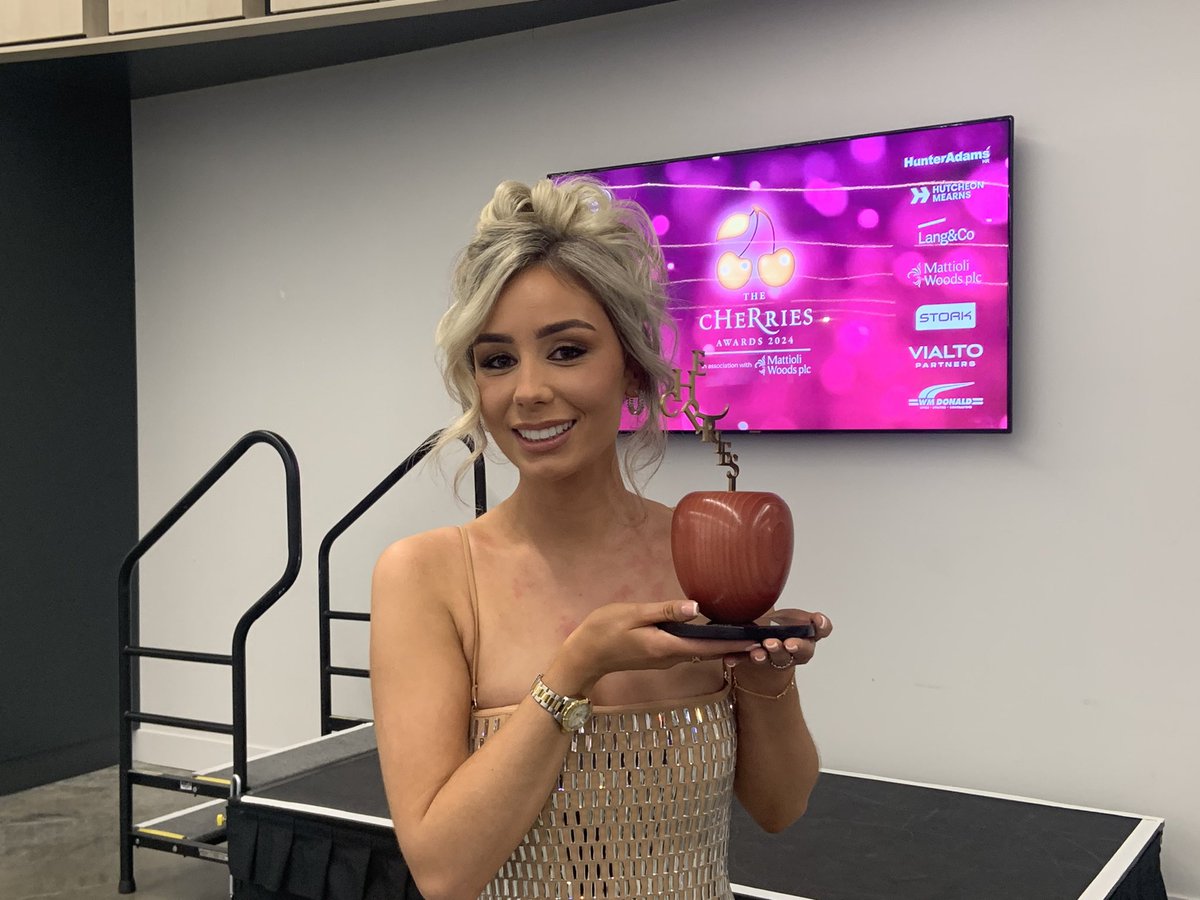 The cHeRries Awards (@cherriesawards) / Posts / X