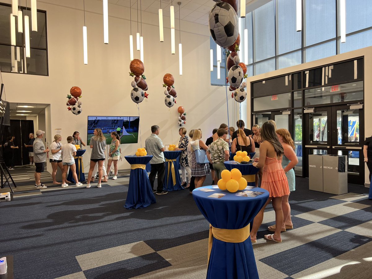 D11Sports's tweet photo. St Luke’s All Star Award Show: Inside Notre Dame HS for tonight’s big event. Stay tuned for coverage &amp; interviews. 

#stlukesproud @69Sports @Colonial_League @EastPennConf18 @SchLeague @PIAADistrictXI 
#stlukesallstars24
@mystlukes
@SLUHNSportsMed @ND_Crusaders https://t.co/3sjVUu2NG3