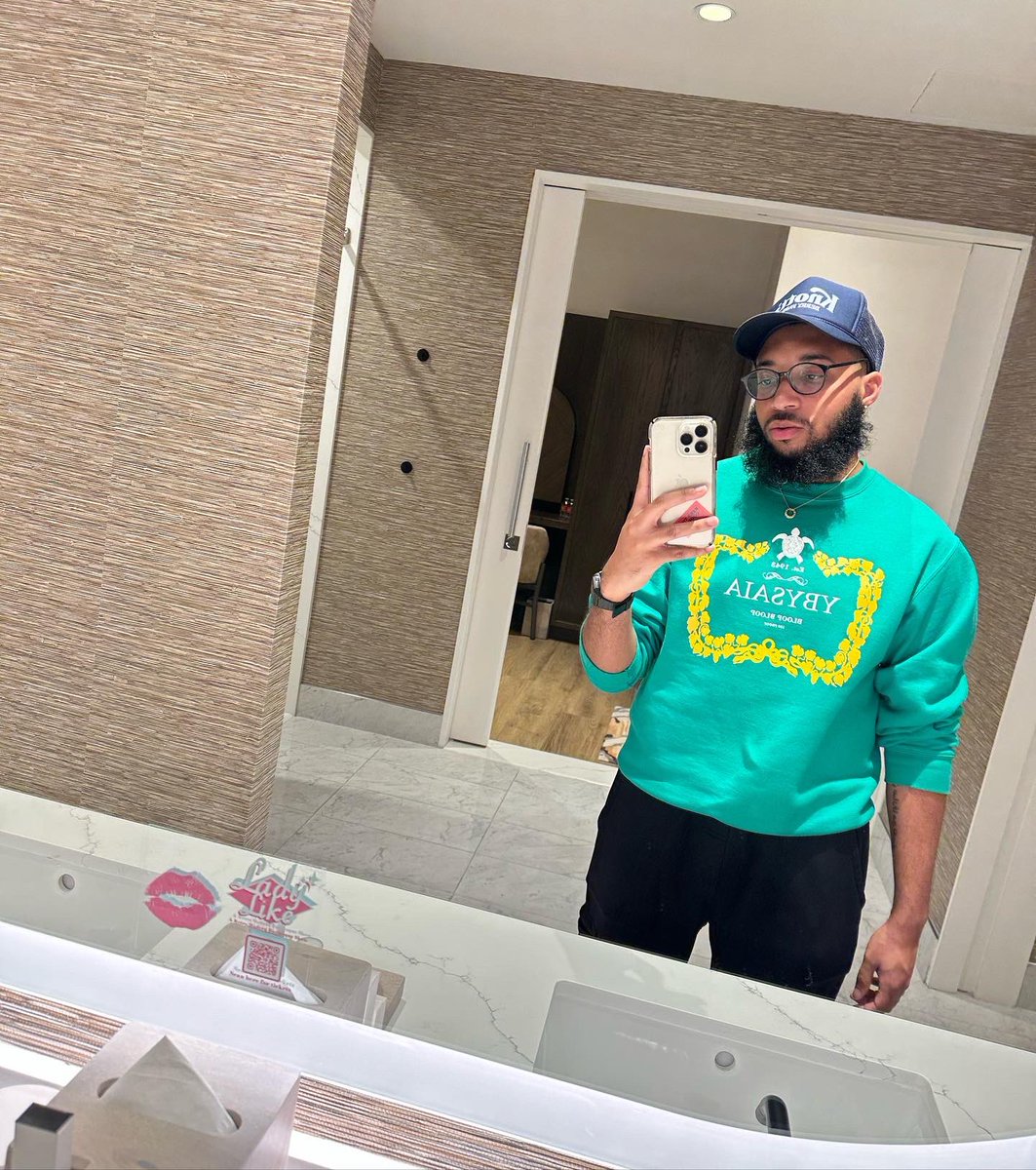 Guy with a Beard tweet media