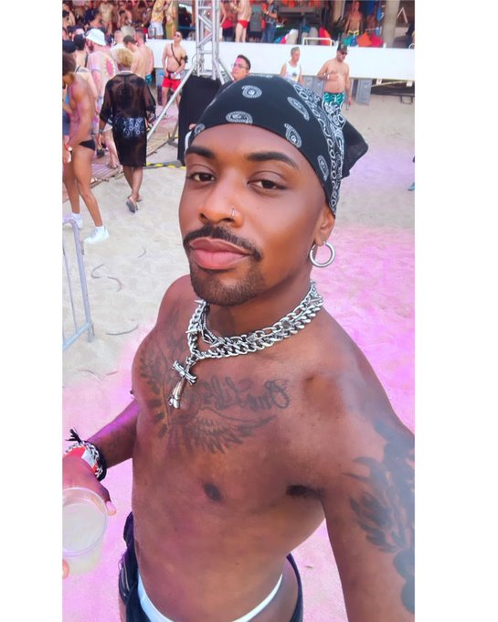 Armon Wiggins fat chocolate booty 🤤  #booty #feetworshi̇p #feet #porn  #gay #bi #FOOTFETİSH #footworshi̇p<a href="/tag/booty"class="tags">#booty</a><a href="/tag/feetworshi%CC%87p"class="tags">#feetworshi̇p</a><a href="/tag/footfetish"class="tags"><span>#footfetish</span></a><a href="/tag/porn"class="tags"><span>#porn</span></a><a href="/tag/feet"class="tags"><span>#feet</span></a><a href="/tag/ass"class="tags"><span>#ass</span></a><a href="/tag/gay"class="tags"><span>#gay</span></a><a href="/tag/bi"class="tags"><span>#bi</span></a><a href="/tag/footworship"class="tags"><span>#footworship</span></a>