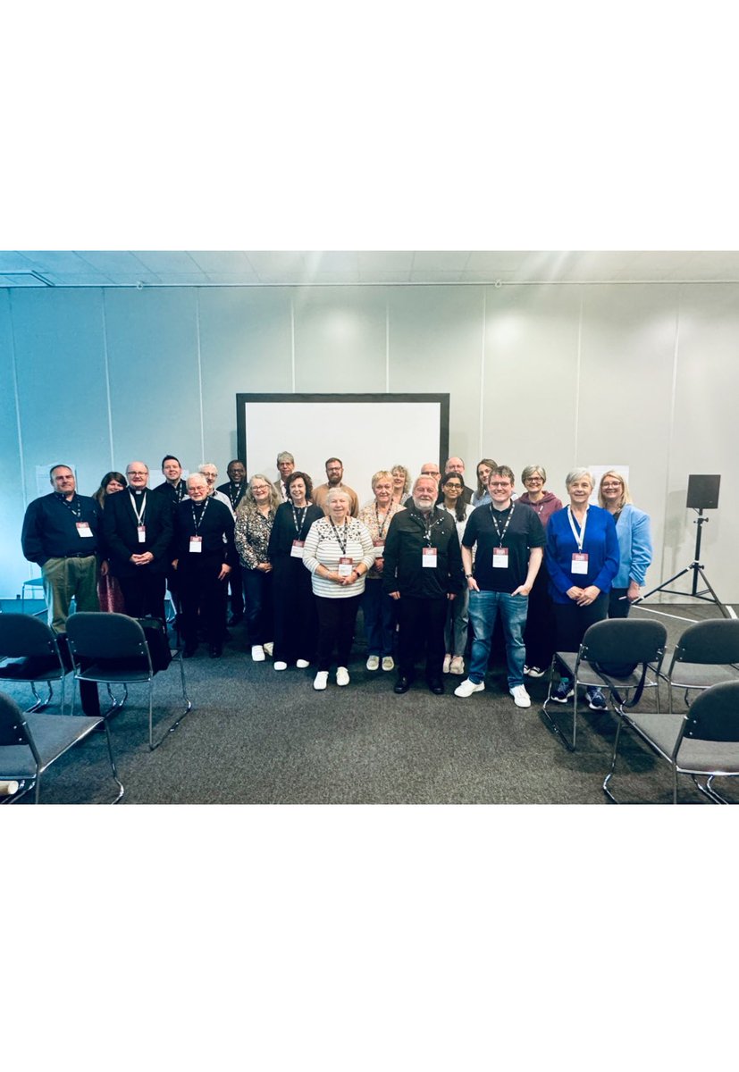 NottsDiocese's tweet photo. That’s a wrap on DAY 2 at #CatholicParishSummit 🙏 it’s been a day filled with the spirit!

🔥Fr James Mallon
🔥Michelle Moran
🔥Holy Mass
🔥Nottingham Diocesan Lunch
🔥Afternoon Workshops
🔥Diocesan Meet Up
🔥Sr Miriam James Heidland 

@divreno_uk #Adoration #prayer #catholic https://t.co/L5yrJrCdeM