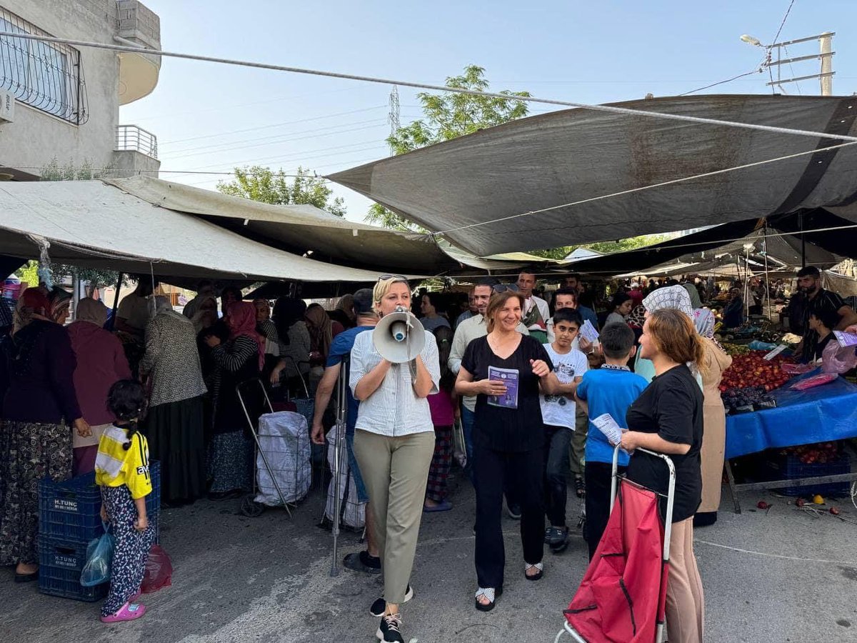 Hakkari halkının iradesi Hakkari halkına teslim edene kadar  kayyum gaspına karşı direnişimiz devam edecek.kayyum gidecek halk kalacak.