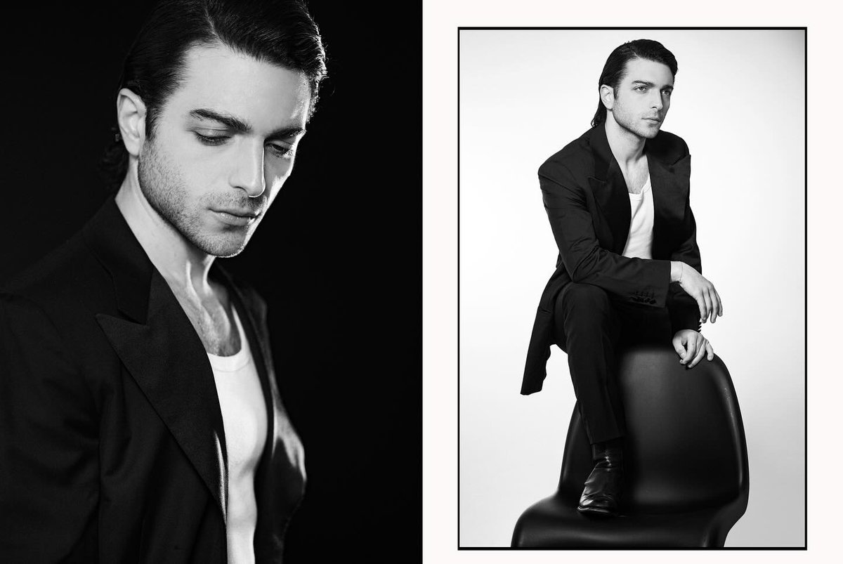 ilvolosiciliafp's tweet photo. Posted @withregram β’ @andreaciccale @GianGinoble πΈ #andreaciccale #portrait #portraits #ilvolo #ilvolomusic #ilvolovers #picoftheday #pictureoftheday #blackandwhitephotography #blancoynegro https://t.co/CkREWO8z8P