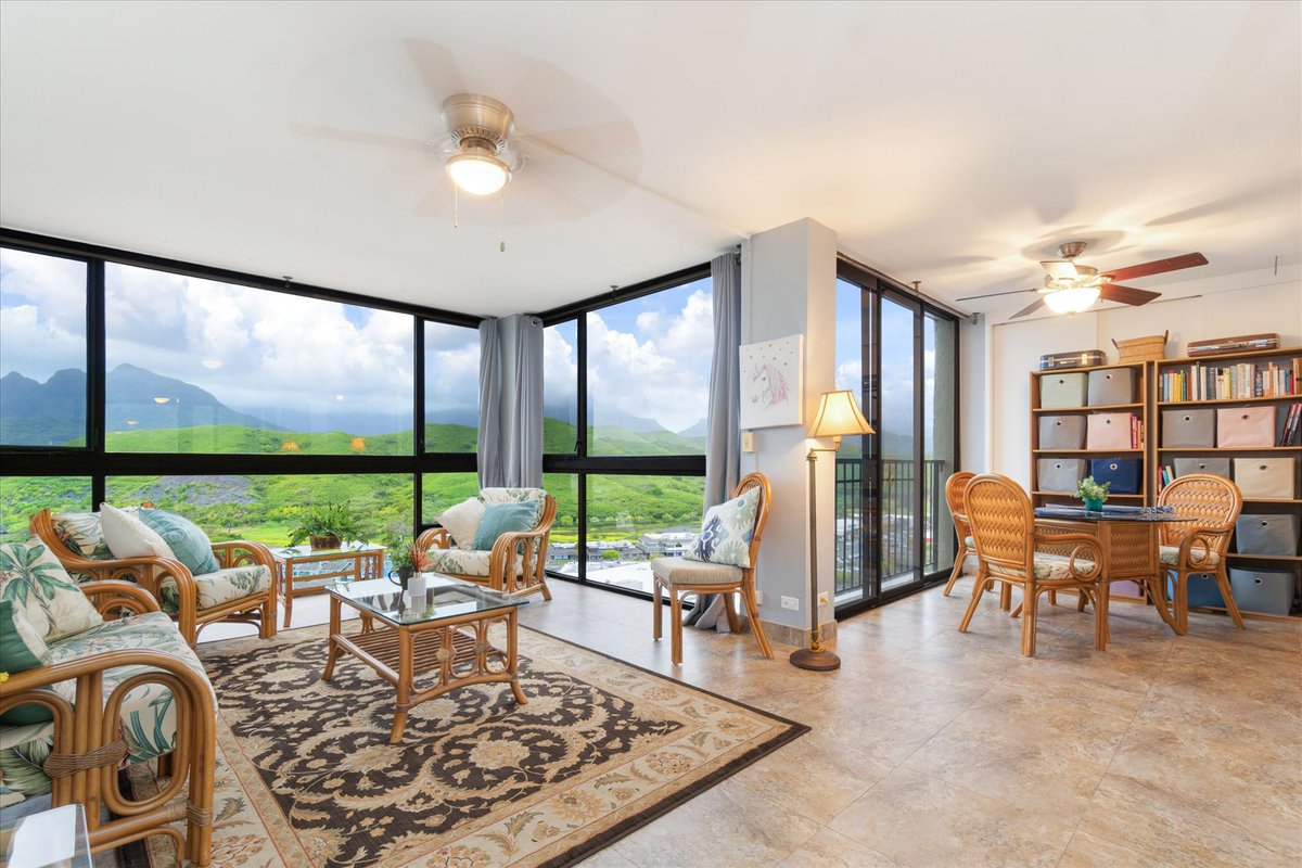 CarvillSIR's tweet photo. New Listing | 322 Aoloa Street #1608, Kailua | $615,000

Enjoy the awesome beauty of the Mountains and Enchanted Lake from floor to ceiling windows in this high floor unit. Contact Ann Cuseo for more info. Visit: https://t.co/JKtJj3rmKm

#carvillsothebys #sothebysrealty #kailua https://t.co/I5DbG8uaO2