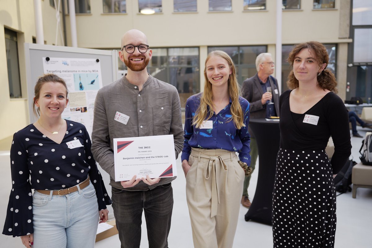 Swiss3RCC's tweet photo. We congratulate the recipients of the 3Rs Award and Young 3Rs Investigator Award 2023! Thanks to the support of NRP 79, we for the first time are able to give out two young investigator awards this year! @UZH_ch #Swiss3RsDay2024 #3RsDay #NIDEA https://t.co/UDrKibZqzs