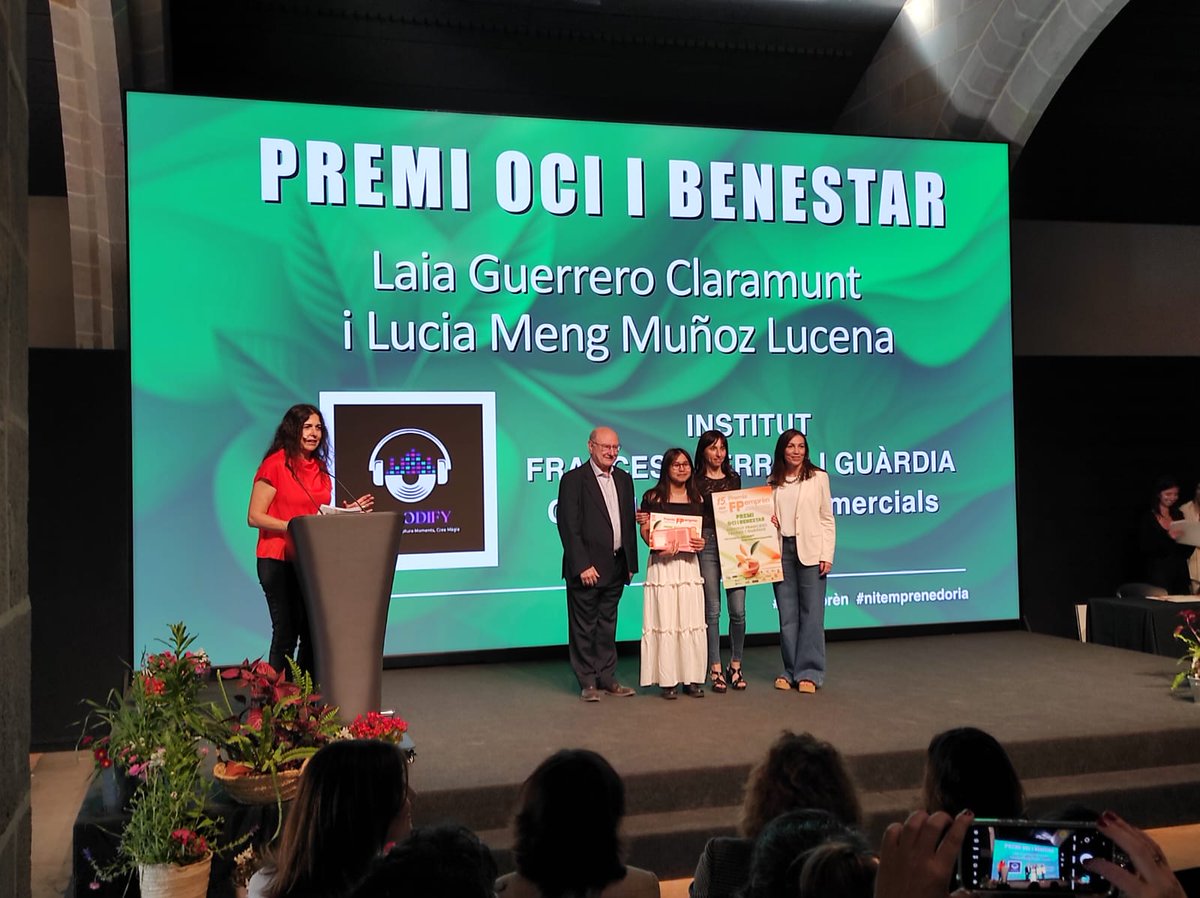 Àrea de Desenvolupament Social i Econòmic de l'AMB tweet media