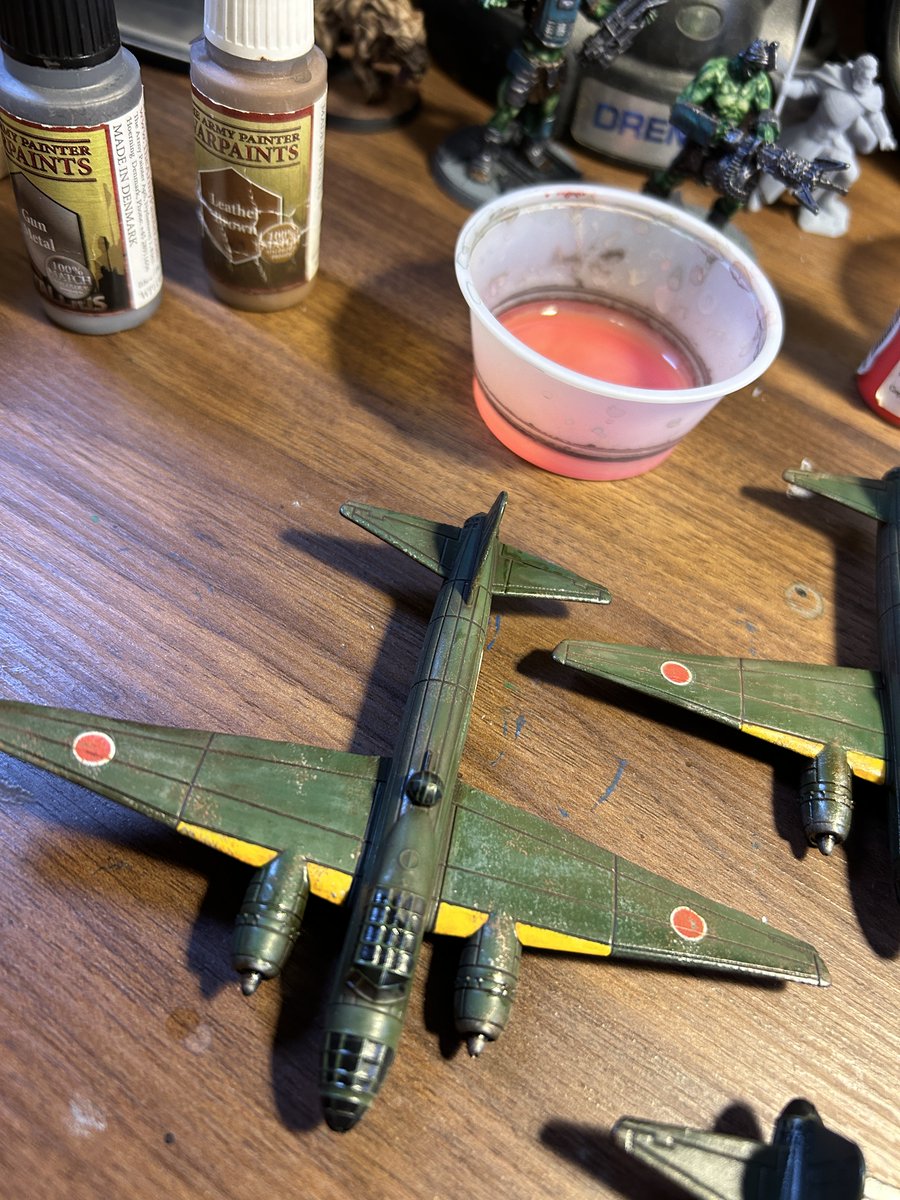 JunkieTerrain's tweet image. All weathered up and ready for the table, I also finished the last 4 green zeros I had to paint up.

@WarlordGames #bloodredskies