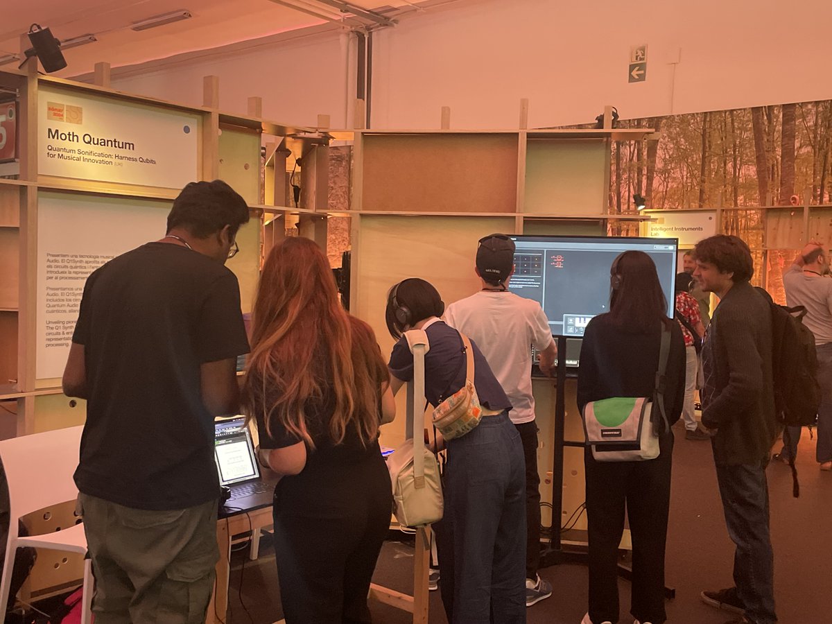 Moth_Quantum's tweet image. First day at SONAR festival is complete! Thank you to everyone who stopped by our booth and played with the QSynth and Quantum Audio demos. We will be back tomorrow from 11am to 8pm. 

#sonar #sonarfestival #musictechnology #synth #quantum #quantummusic #sonarbarcelona #barcelona