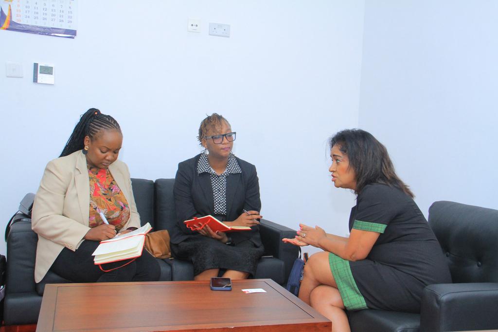 EstherPassaris's tweet photo. Earlier today, I hosted a team from the HIVOS Sexual and Reproductive Health and Rights (SRHR) Fund to explore collaboration and partnership opportunities to support youth-led and youth-focused organizations, networks and movements. Kudos Limpo @limposwrites & Kuzdai @dzukkiee. https://t.co/KijLGdBphb