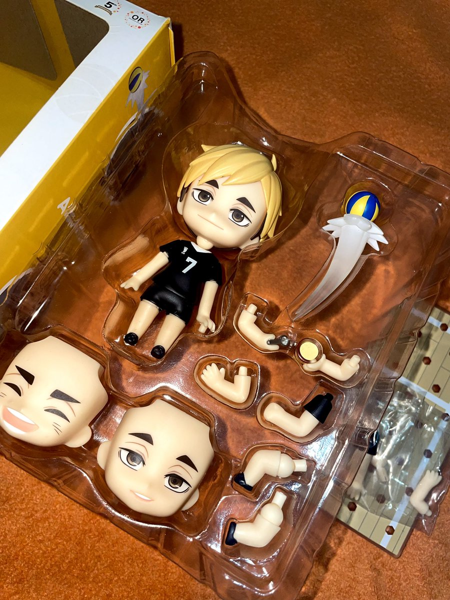leynette's tweet photo. #wts want to sell nendoroid miya atsumu 1403

udah lama cuma jadi pajangan, dan aku rencana mau fokus collect satu chara aja. harga include YMY

🏷 450k (take all + YMY and clothes negotiable) 
🏷️ 350k (nendo only)

#warunganime #warunghq #warunghaikyuu https://t.co/GRYjQzTAls