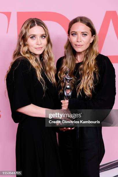 barbaravitali2's tweet image. Happy Birthday to #MaryKateOlsen and #AshleyOlsen June 13,1986 #FullHouse #TwoOfAKind