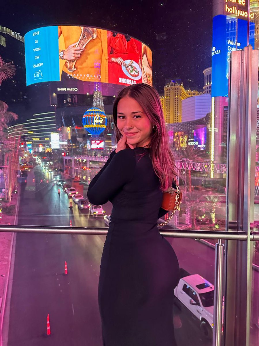 Sophie Rain tweet media