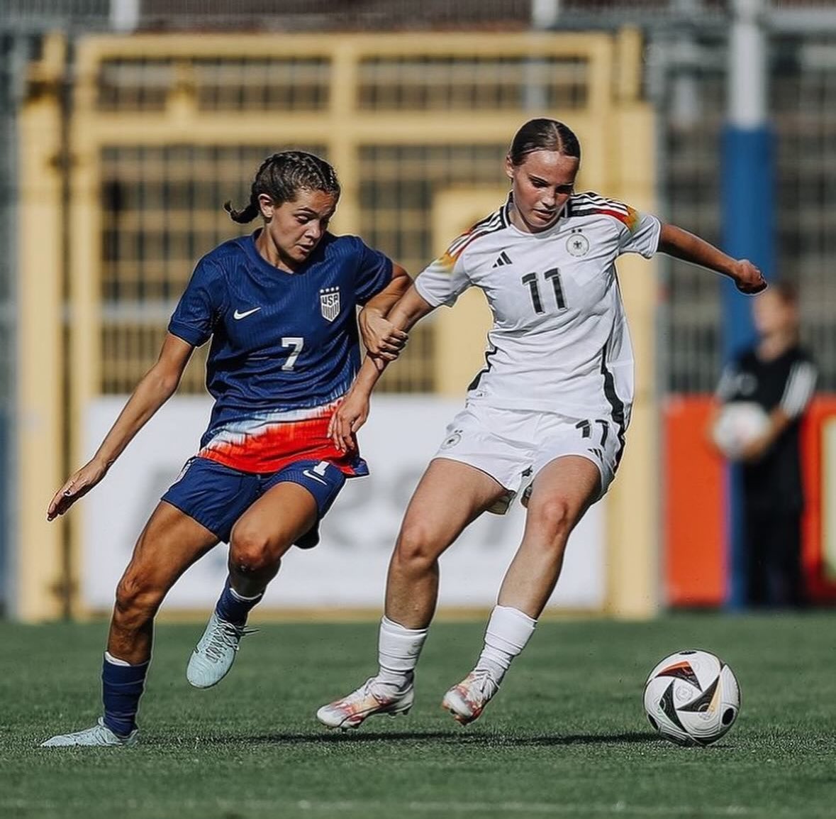 Addison Feldman-2027-U17 USYNT-IMG Top 25 ⭐️⭐️⭐️⭐️ tweet media